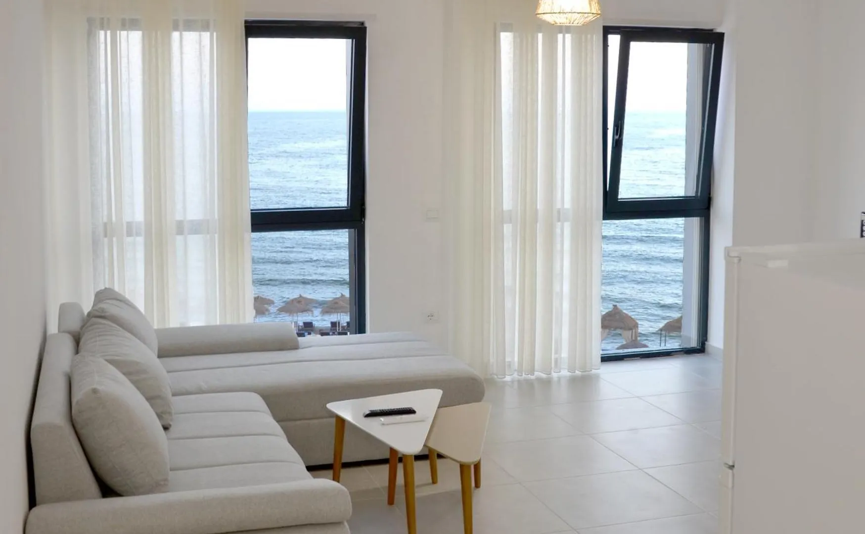 Seaside Apartment 23 , Rana E Hedhun Lezhe